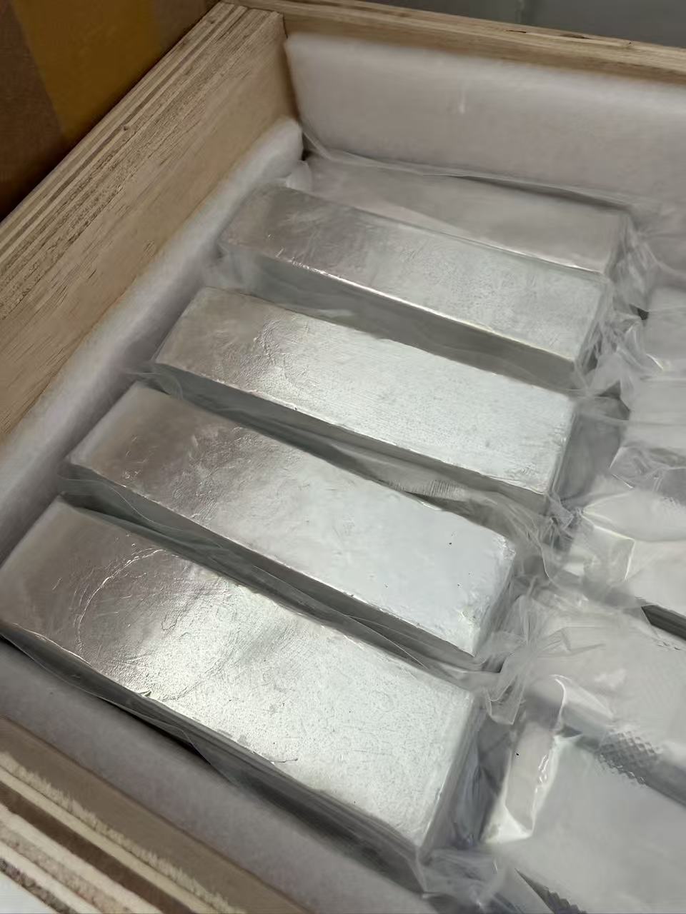 铟锭